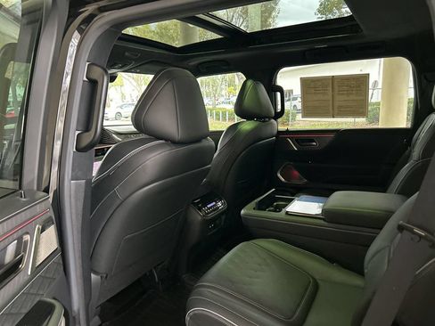 Used 2025 INFINITI QX80 Autograph AWD/4WD image 53