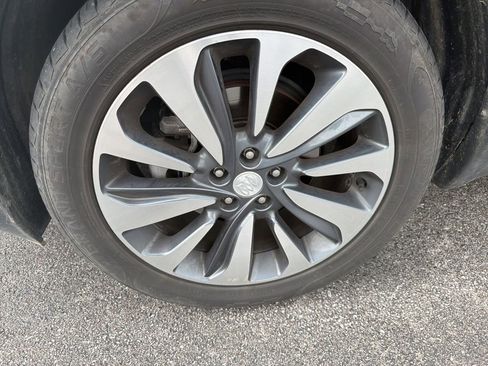 Used 2020 Buick Encore Essence image 8