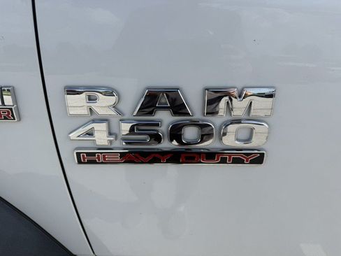 Used 2017 RAM 4500 Tradesman w/ Chrome Appearance Group AWD/4WD image 15