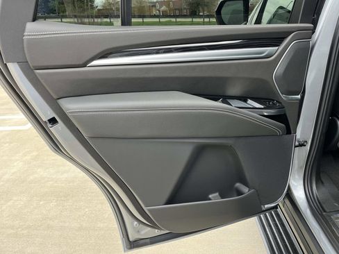 New 2026 Cadillac Escalade Sport image 17