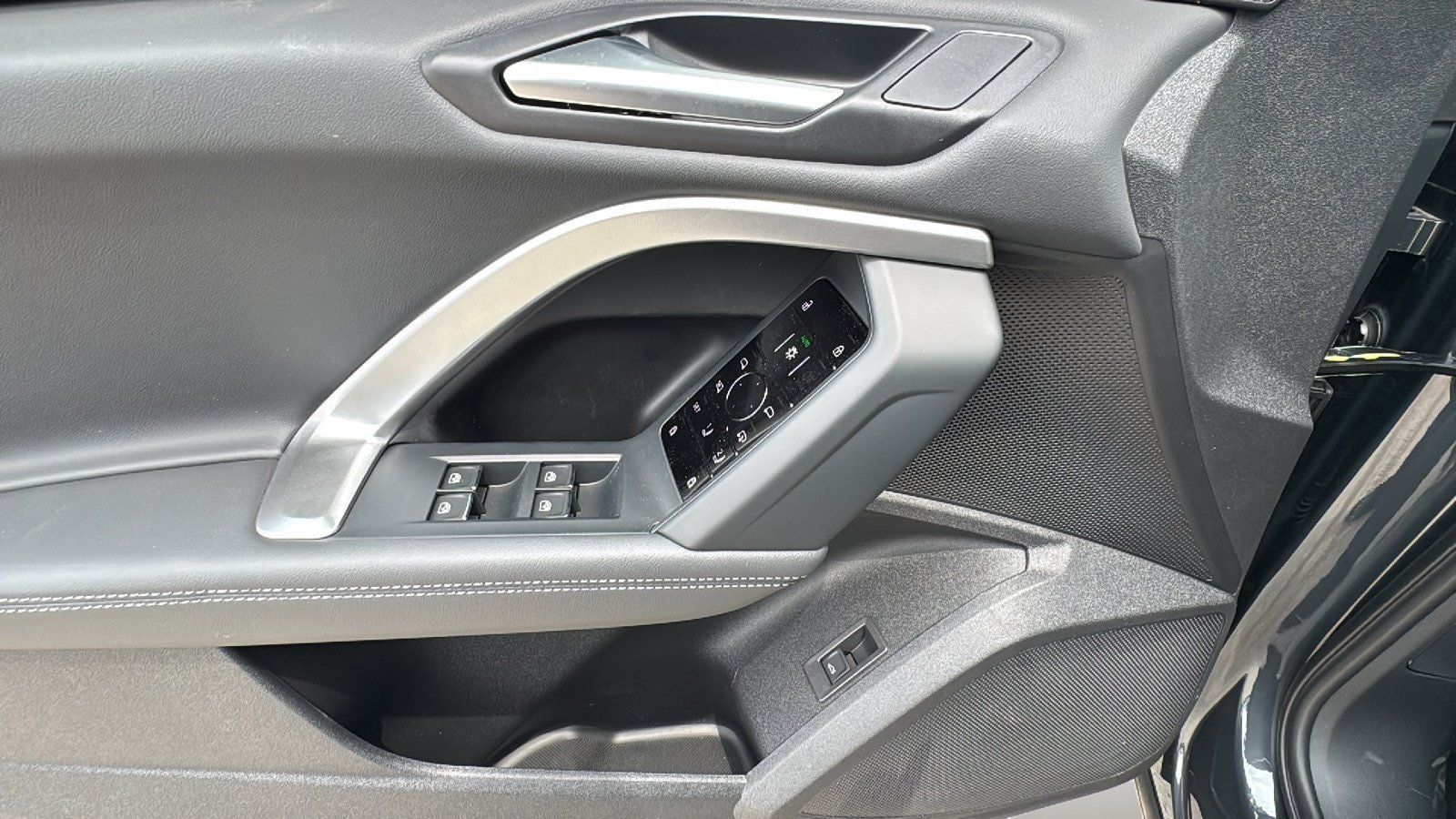 New 2026 Audi Q5 Premium AWD/4WD image 13