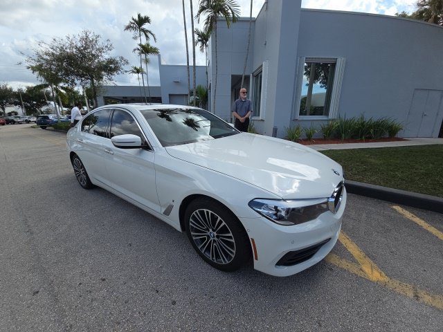 Used 2018 BMW 530e RWD image 2