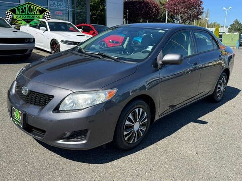 Used 2010 Toyota Corolla LE FWD image 1