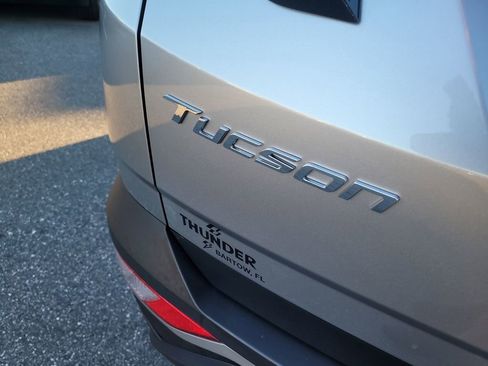 Used 2023 Hyundai Tucson SEL w/ Convenience Package image 6