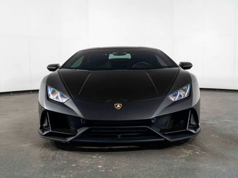 Used 2020 Lamborghini Huracan EVO AWD/4WD image 3