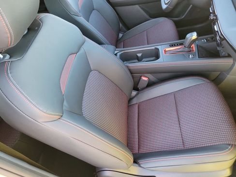 New 2026 Nissan Kicks SR w/ Illumination Package image 15