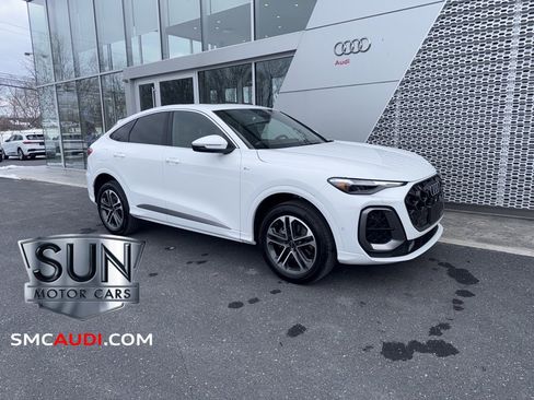 Used 2025 Audi Q5 Premium Plus w/ Premium Plus image 1