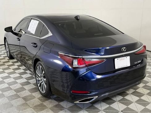 Used 2019 Lexus ES 350 w/ Accessory Package 2 FWD image 4