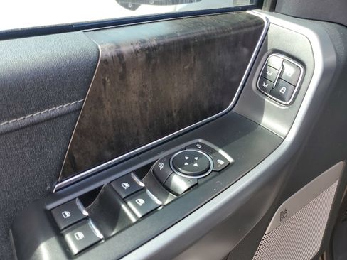 Used 2021 Ford F150 Lariat AWD/4WD image 14