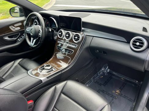 Used 2020 Mercedes-Benz C 300 4MATIC Sedan w/ AMG Line image 17