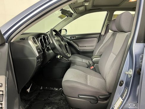 Used 2006 Toyota Matrix image 11