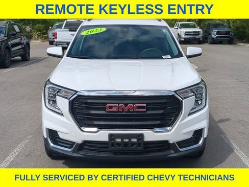 Used 2023 GMC Terrain SLE w/ Driver Convenience Package AWD/4WD image 14