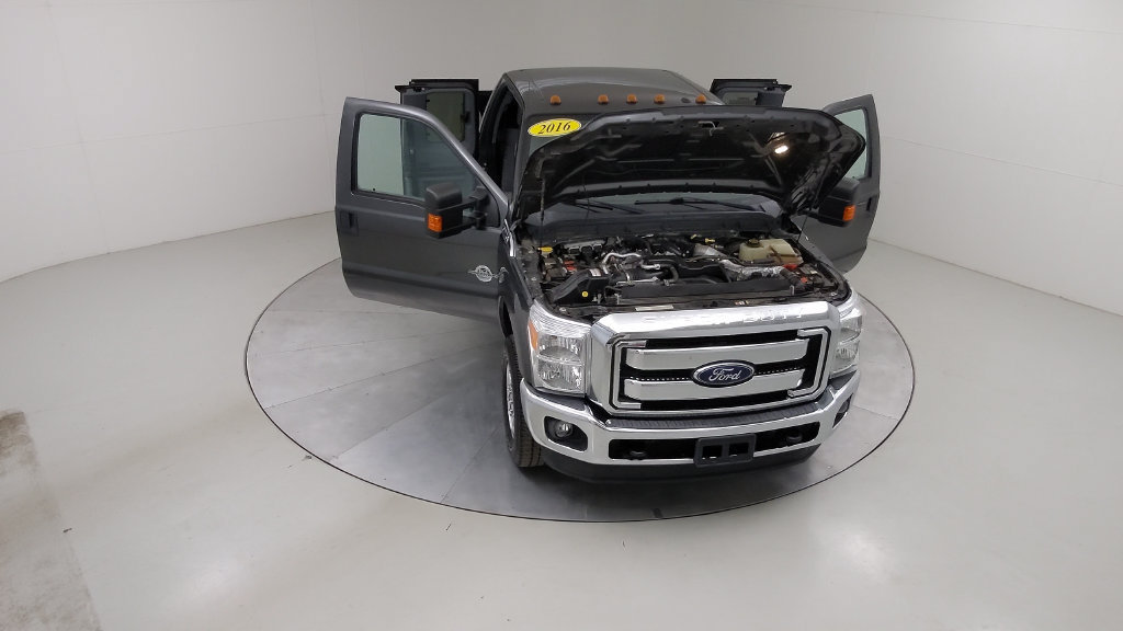 Used 2016 Ford F250 XLT w/ XLT Value Package AWD/4WD image 44