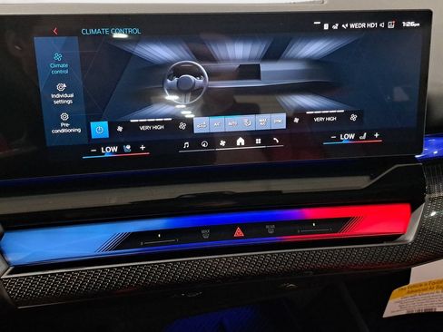 New 2027 BMW M5 Touring AWD/4WD image 18