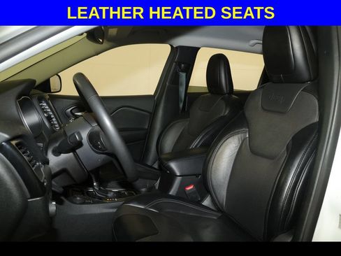 Used 2023 Jeep Cherokee Altitude Lux AWD/4WD image 2