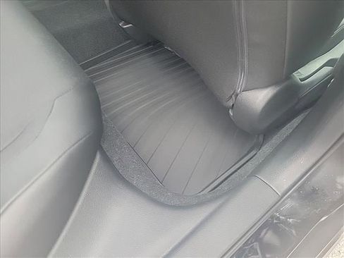 Used 2025 Honda Civic Sport image 21