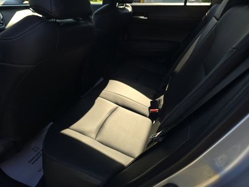 Used 2023 Toyota Corolla Cross XLE image 25