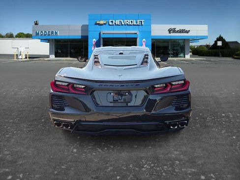Used 2023 Chevrolet Corvette Stingray Premium Cpe RWD image 4