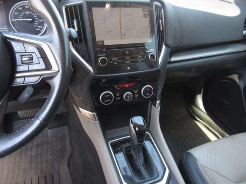 Used 2020 Subaru Forester Limited w/ Popular Package #3 AWD/4WD image 16
