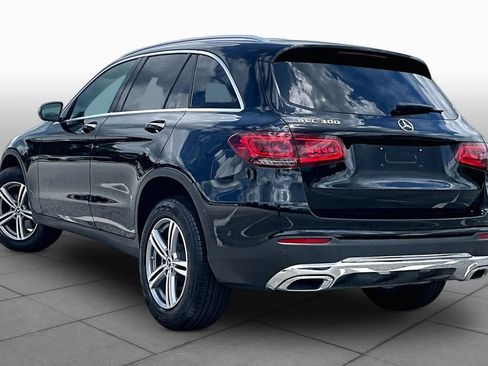 Certified 2022 Mercedes-Benz GLC 300 w/ Premium Package Lite image 12