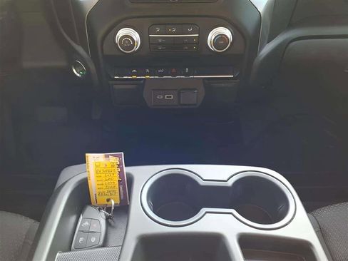 Used 2024 GMC Sierra 1500 Pro w/ Pro Value Package image 11