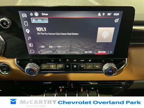 Used 2023 GMC Canyon AT4 w/ Canyon Safety Plus Package AWD/4WD image 22