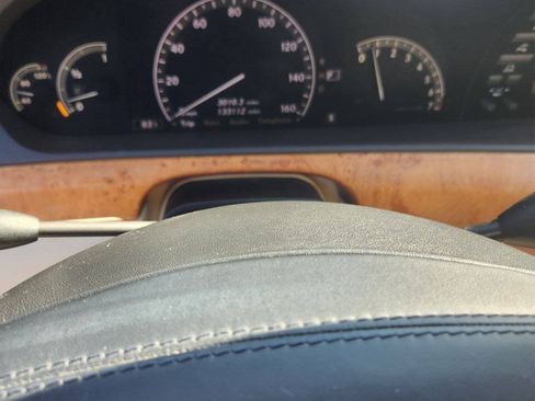 Used 2007 Mercedes-Benz S 550 image 5