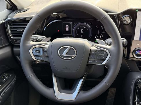 Used 2026 Lexus NX 350h AWD w/ Premium Package image 9