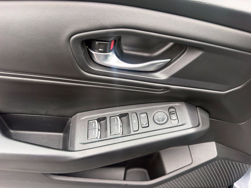 Used 2024 Honda Accord EX image 18
