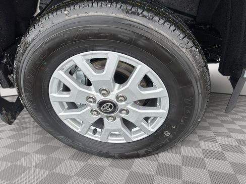 New 2026 Toyota Tacoma SR5 AWD/4WD image 12