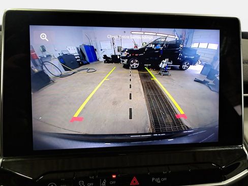 Certified 2024 Jeep Compass Limited image 22