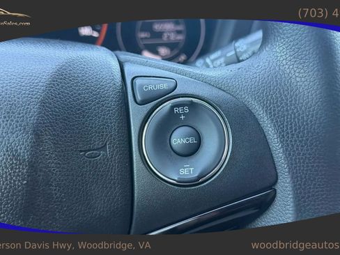 Used 2017 Honda HR-V LX image 24