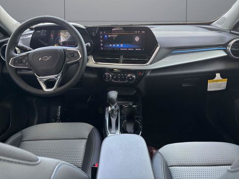 New 2026 Chevrolet Trax LT w/ Driver Confidence Package FWD image 14