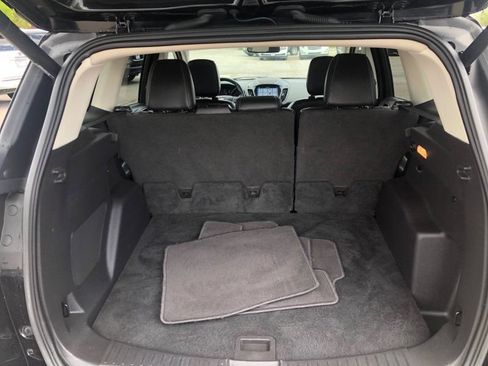 Used 2019 Ford Escape Titanium AWD/4WD image 11
