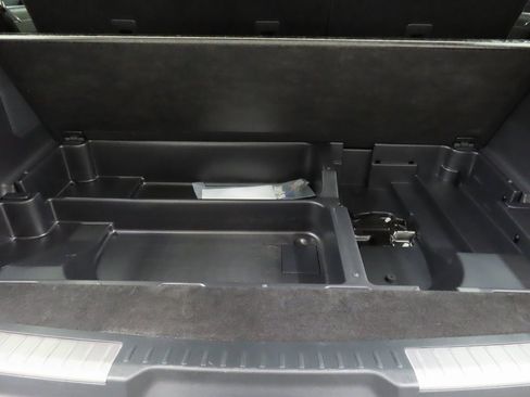 Used 2024 Lincoln Navigator L Reserve w/ Equipment Group 201A image 45