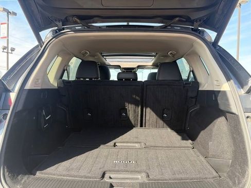 Used 2021 Nissan Rogue SL w/ Premium Package image 31