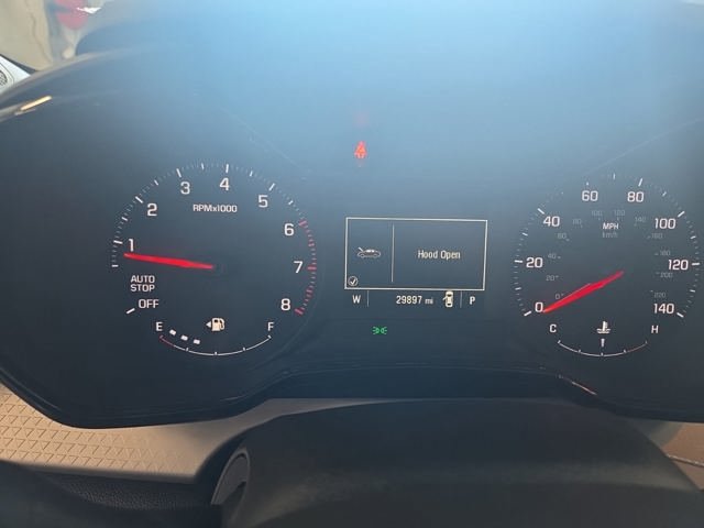 Used 2025 Chevrolet Trax LS w/ LS Convenience Package FWD image 5