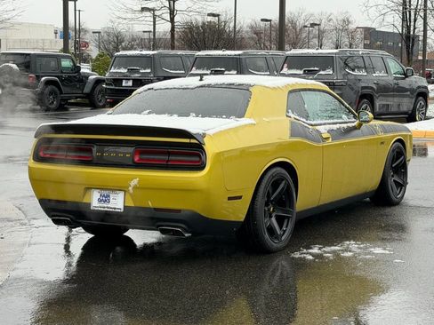 Used 2020 Dodge Challenger R/T Scat Pack w/ Dynamics Package image 7