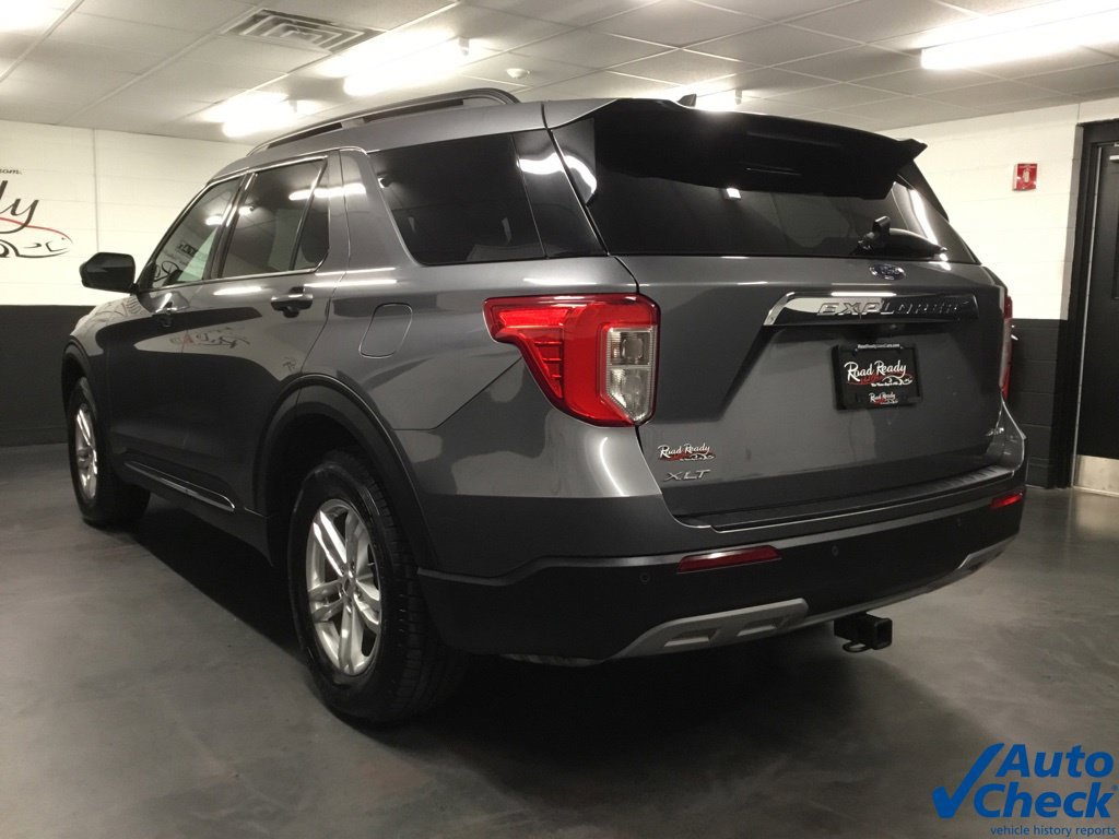 Used 2022 Ford Explorer XLT w/ Equipment Group 202A AWD/4WD image 8