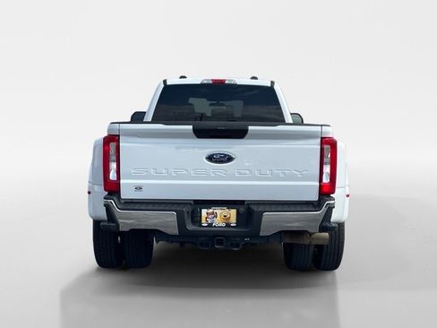 Certified 2024 Ford F350 XLT image 5