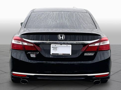 Used 2017 Honda Accord Sport Special Edition image 5
