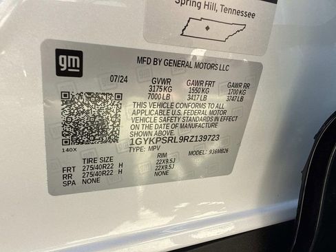 Certified 2024 Cadillac Lyriq Luxury w/ LPO, Floor Liner Package image 31