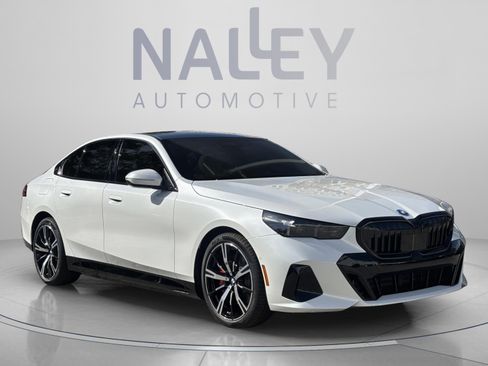 New 2026 BMW 550e xDrive w/ Executive Package AWD/4WD image 5