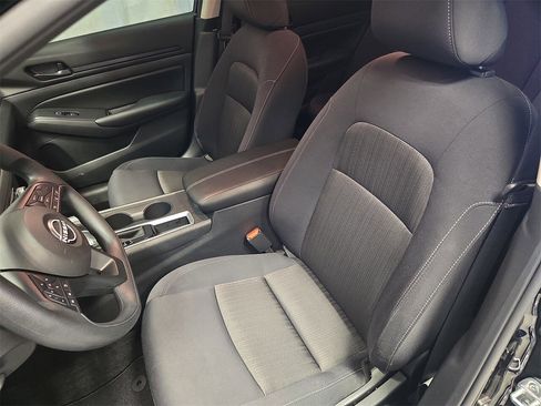 Used 2025 Nissan Altima 2.5 S image 14