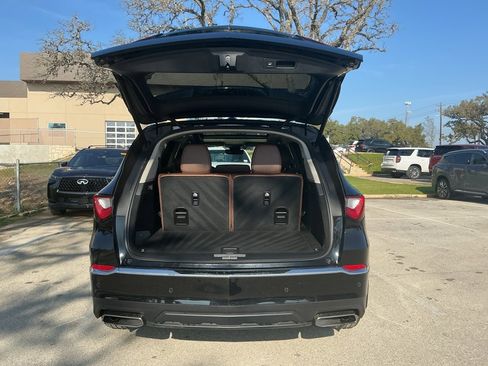 Used 2023 Acura MDX FWD w/ Technology Package image 33