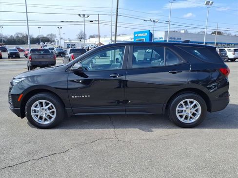 Used 2023 Chevrolet Equinox LS w/ Driver Confidence II Package image 7