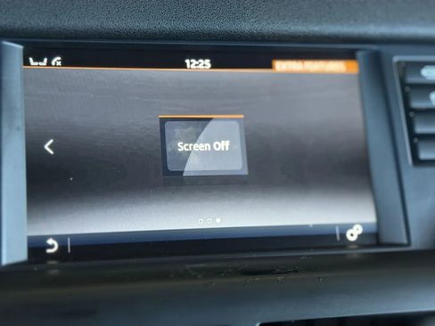 Used 2015 Land Rover Discovery Sport HSE Luxury image 33