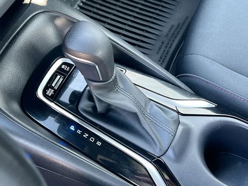 Used 2023 Toyota Corolla SE w/ SE Premium Package FWD image 20