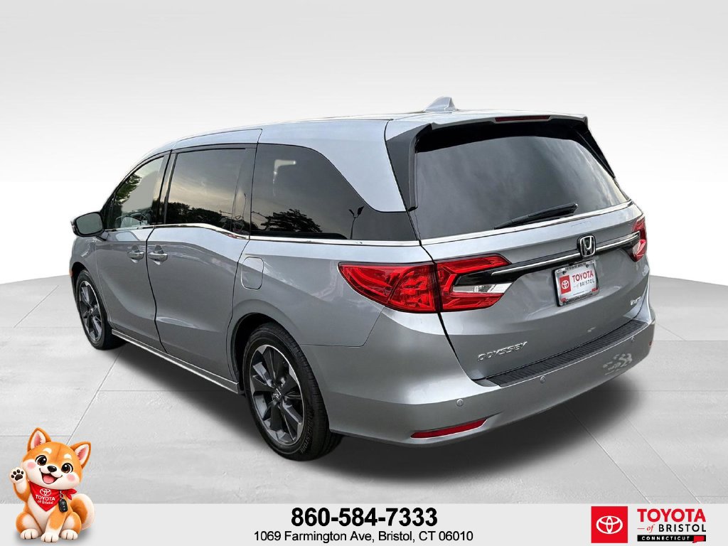 Used 2024 Honda Odyssey Elite image 5