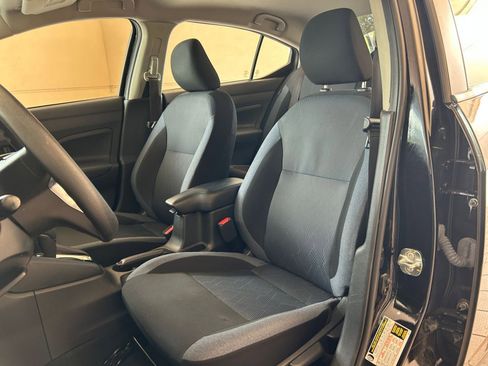 Used 2025 Nissan Versa SV image 22